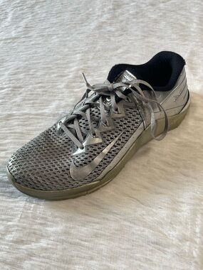 Nike Metcon 6 Premium | Metallic Silver